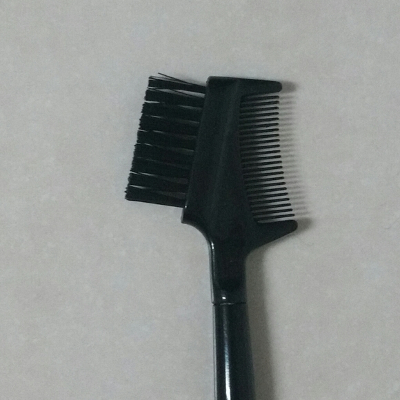 SEPHORA Brow Comb Brush - Picture 4 of 5